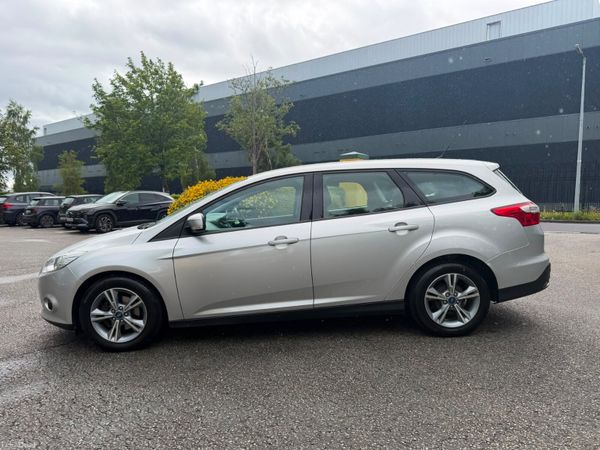 Ford Focus 1.6 TDCI Zetec Estate 391498450