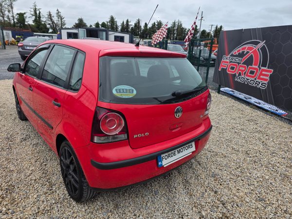 Volkswagen Polo 2010 391499096