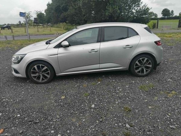 Renault Megane 2016 391411532