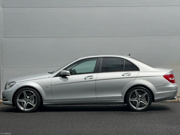 Mercedes-Benz C220d Sport Auto 391421592