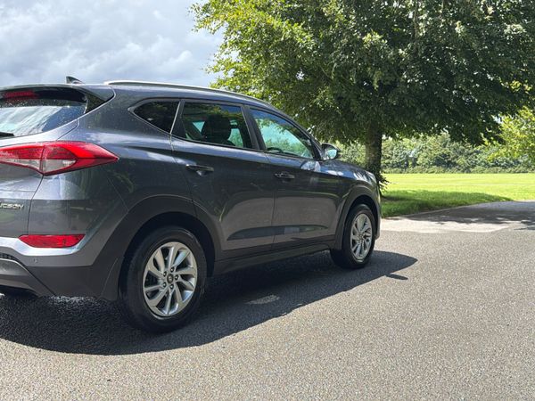 Hyundai Tucson 2016 Executive Huge Specs 391428682