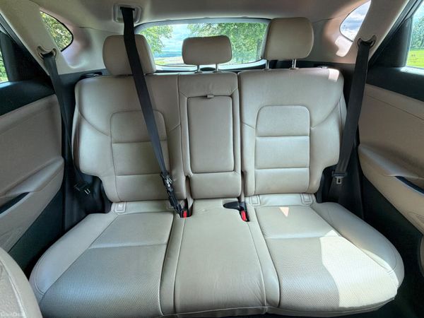 Hyundai Tucson 2016 Executive Huge Specs 391428778