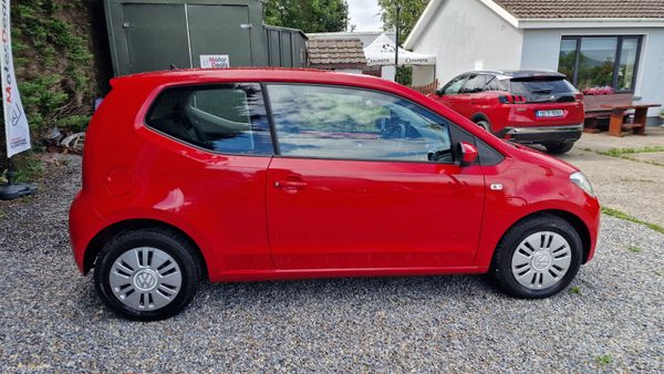 Volkswagen UP! 1.0 Petrol Automatic!Immaculate 391547312