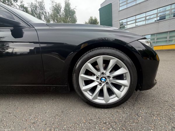 BMW 318i Sport Touring Auto Low Kms 391549482