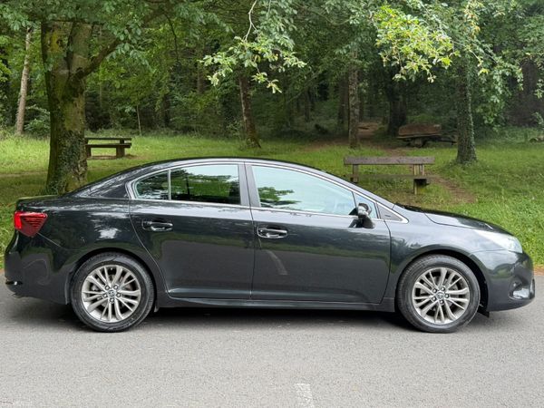 2018 Toyota Avensis 1.6 D-4D (112) Luna 391509652
