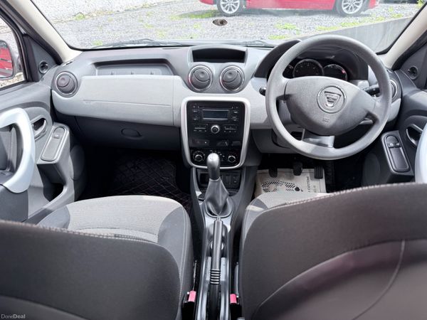 Dacia Duster 1.6 Petrol Low Miles New NCT 391516018