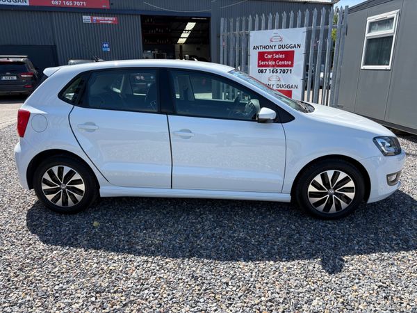 2017 Volkswagen polo 1.2 Automatic bluemotion 391656410