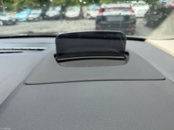 BMW 2 series 2015 7 seater 391670844
