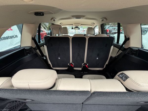 BMW 2 series 2015 7 seater 391670826
