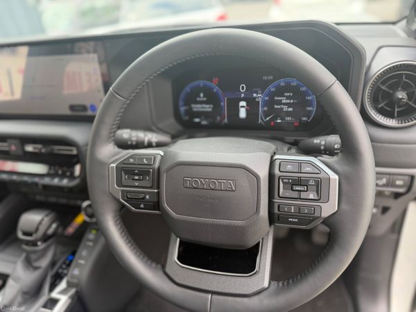 Toyota LC 2025 7 seater 391671352