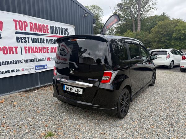 Honda Freed 2016 391676800