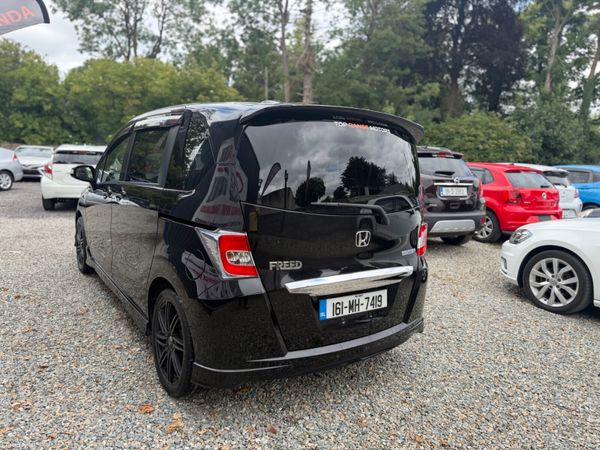 Honda Freed 2016 391676802