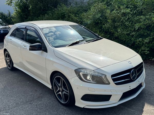 Mercedes A180 AMG SPORT 391698896