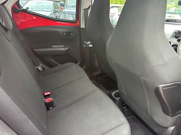Toyota Aygo 1.0 Petrol NCT TAX LOW KMS 391609444