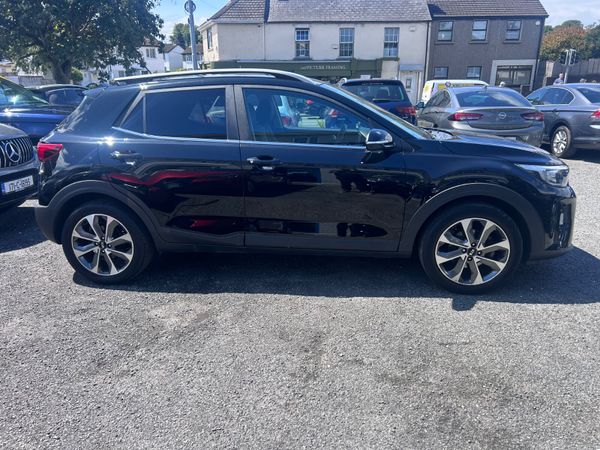 2018 KIA STONIC 1.4 PETROL K3 VERY LOW KMS 391618652