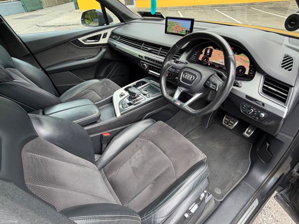 Audi SQ7 4.0 TDI V8 Quattro Mega Spec 391630070