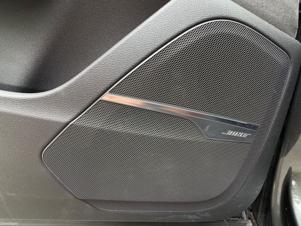 Audi SQ7 4.0 TDI V8 Quattro Mega Spec 391630092
