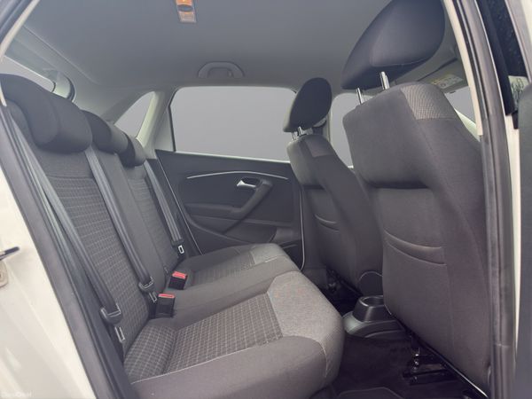 2015 VW POLO PETROL AUTOMATIC (S131) 391630414