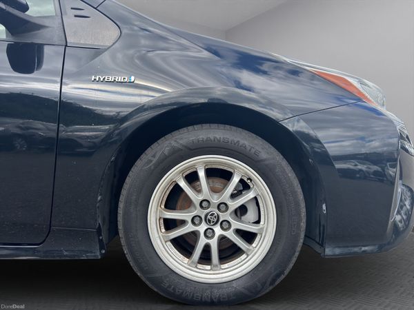 2017 TOYOTA PRIUS HYBRID –(S181) 391633114