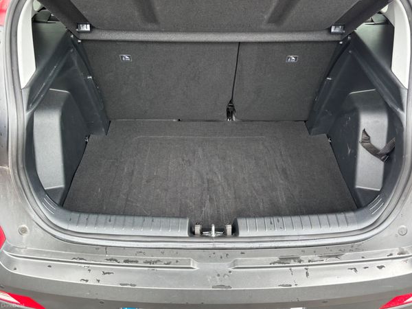 Hyundai Bayon Executive only 41000kms as new 391757578