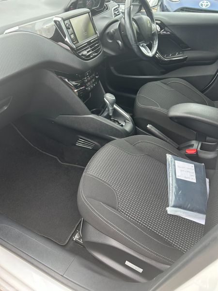 2020 PEUGEOT 208 ALLURE PANROOF 391761864