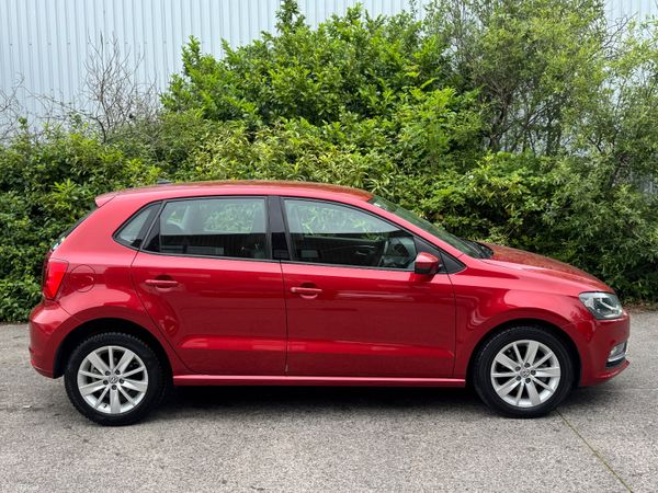 Volkswagen Polo Comfortline+ Auto 391700460