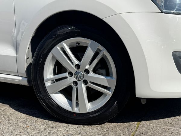 Volkswagen Polo 1.2 Auto Bluemotion 391707500