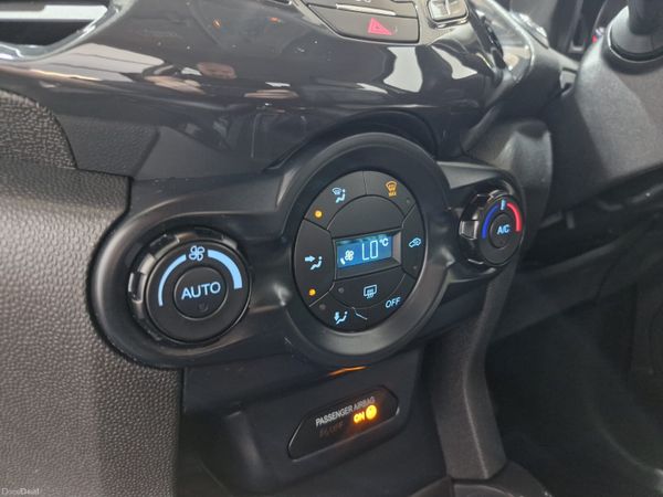 2015 Ford Ecosport Zetec 1.0 125 Bhp 120,700 KM 391714172
