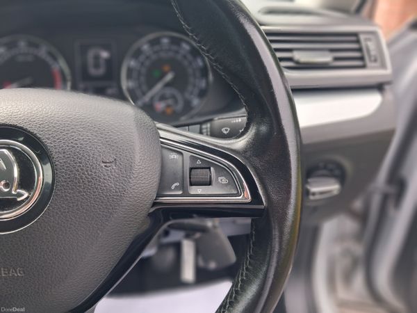 171 Skoda Superb 1.4 Petrol 391716826