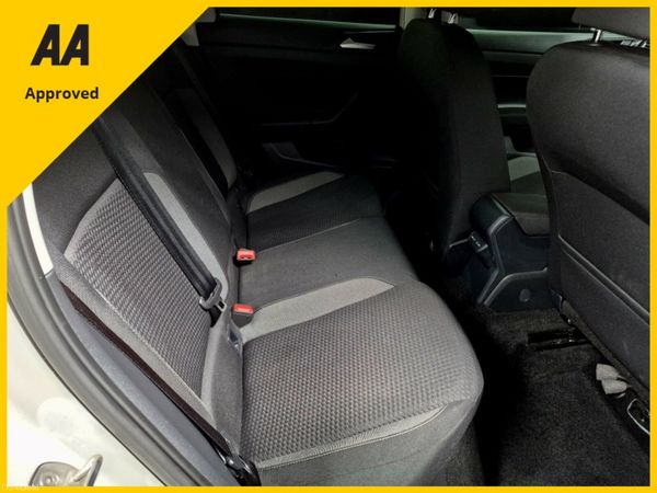 🚗 2023 Volkswagen Polo Active DSG 44000km 🚗 391720244