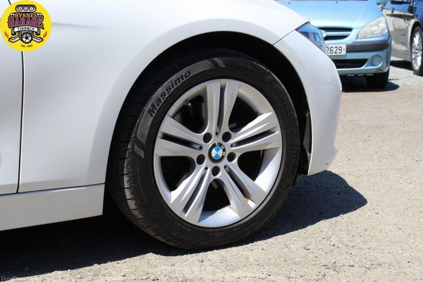 Immaculate BMW Petrol Hybrid 330e 391723778