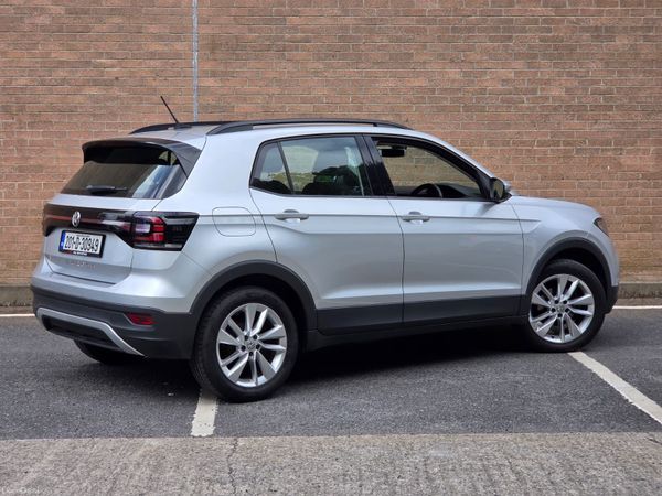 2020 Volkswagen T-Cross Life, 3 of 20