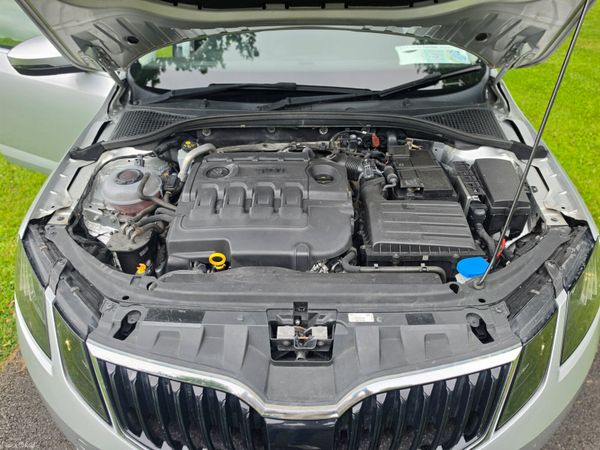 2018 Skoda Octavia Combi 1.6 TDI 391887594