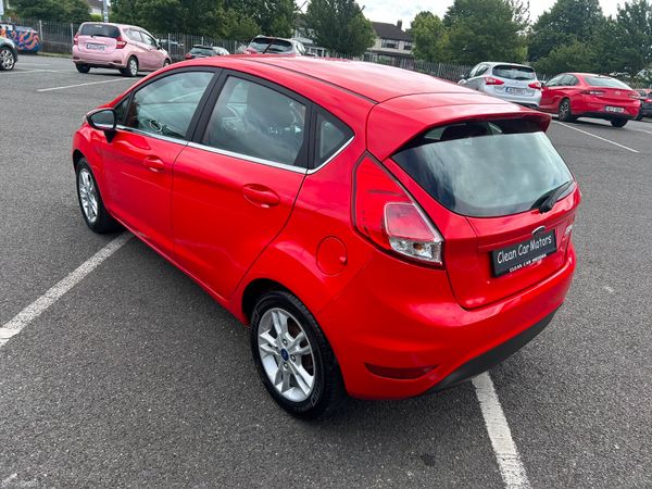 Ford Fiesta 2014 391801694