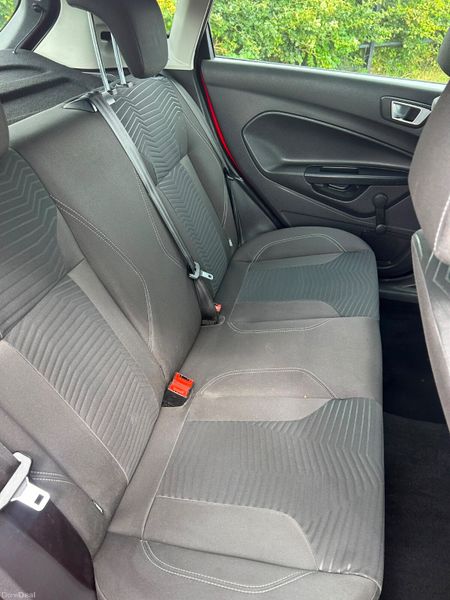 Ford Fiesta 2014 391801700