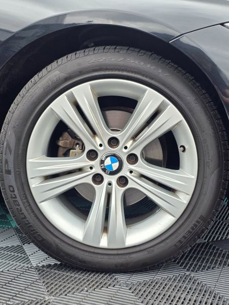 2016 BMW 318i Sport Saloon Automatic 391802180