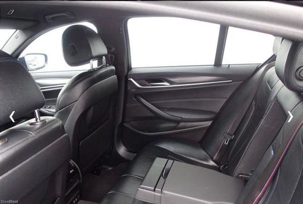 BMW 5-Series 2021 391805364