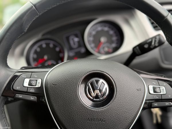 2015 Volkswagen Golf 1.2 Tsi  Automatic 391830690