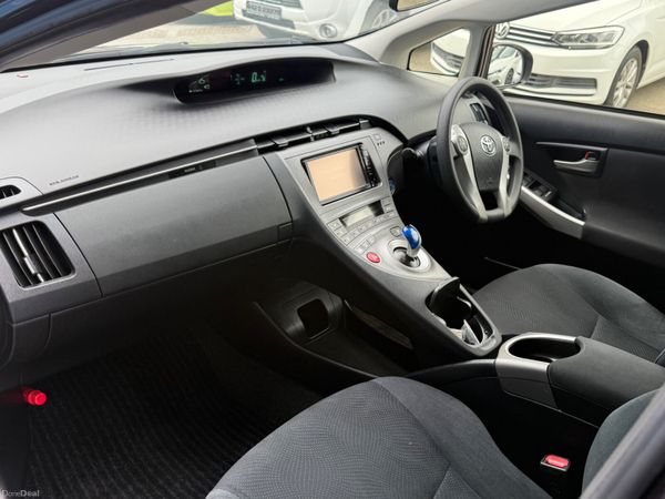 2014 Toyota Prius Hybrid Automatic 391831984
