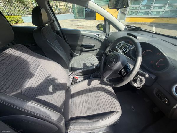 Opel Corsa 1.2 Petrol Heated seats / steering whee 391942820