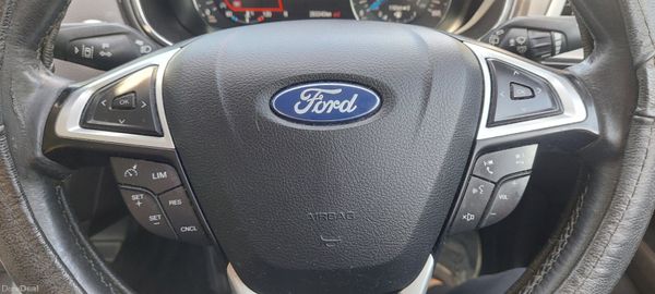 Ford Mondeo 2015. 2.0L 391950872