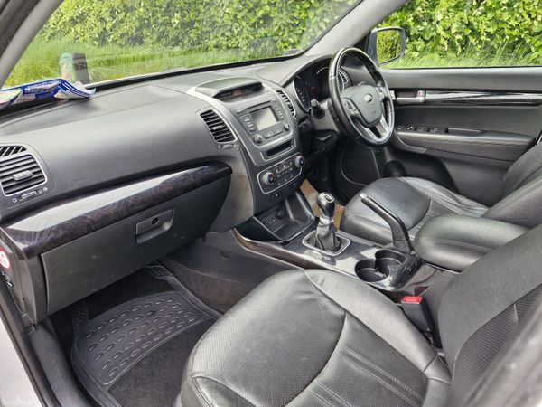 2014 Kia Sorento Platinum 4X4 7 Seats 391955958