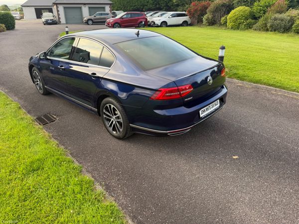 Volkswagen Passat 1.6 TDI R Line 391992172