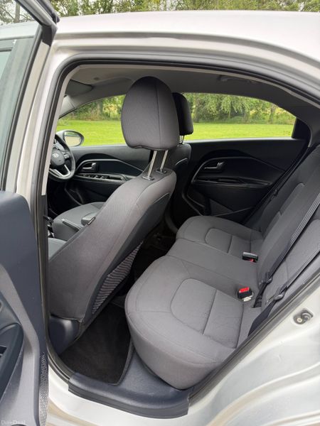 Kia Rio 391992928