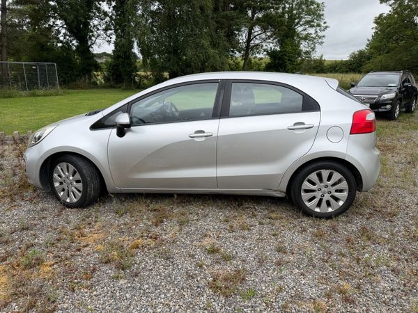Kia Rio 391992934