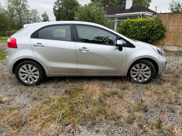 Kia Rio 391992936