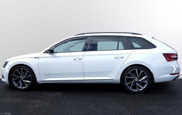 Skoda Superb 2018 391999922