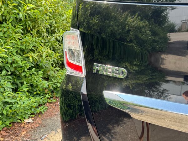 Honda Freed Hybrid 6 seats 391908776