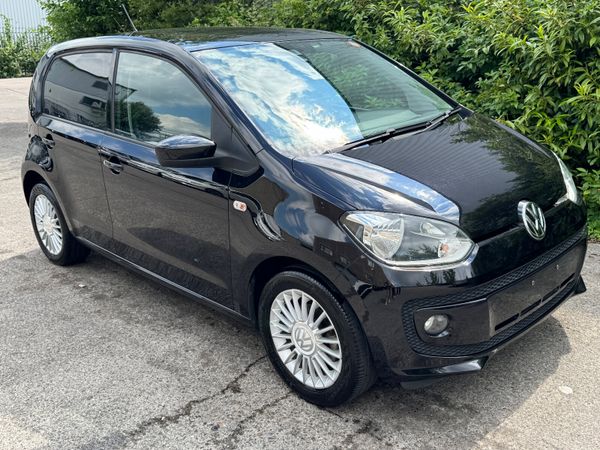 Volkswagen Up! 2016 Low KM 391909820