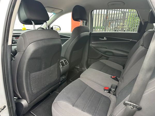 Kia Sorento 2.2 Diesel 4X4 7 SEATER NCT TAX 391910056